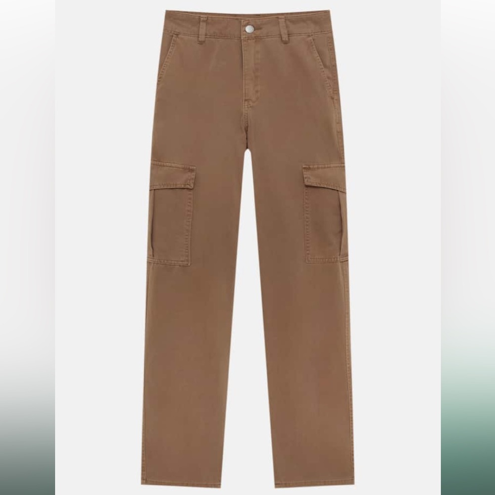 Brand New Pull&Bear Cargo Pants. Size 8W.